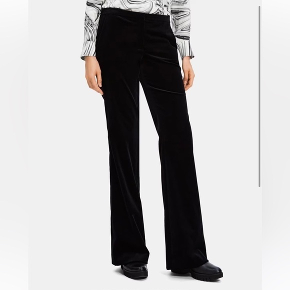 THEORY Women's Flared Low-Waist Pant in Stretch Velvet Black Size 4 - Picture 1 of 14